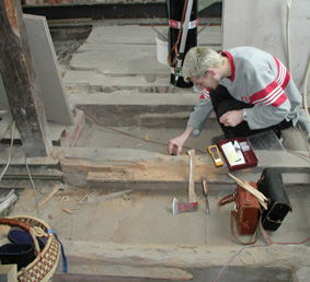 Der Hausbock hat diesen Dachausbau leider stillgelegt. Die nun nachträgliche Untersuchung wäre doch wohl vor dem Kauf besser gewesen. Foto: Rüpke